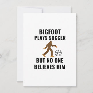 CARTÃO BIGFOOT JOGA FUTEBOL