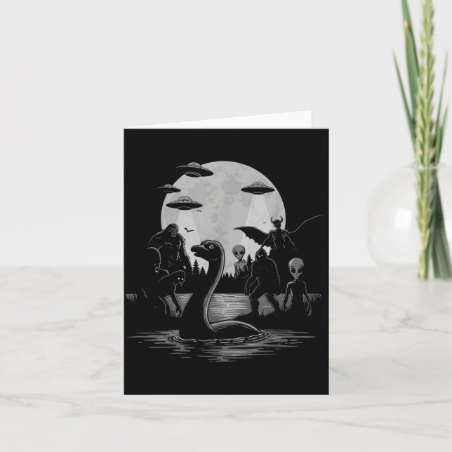 Cartão Bigfoot Ufo Loch Ness Monster Mothman And Aliens!  (Frente)