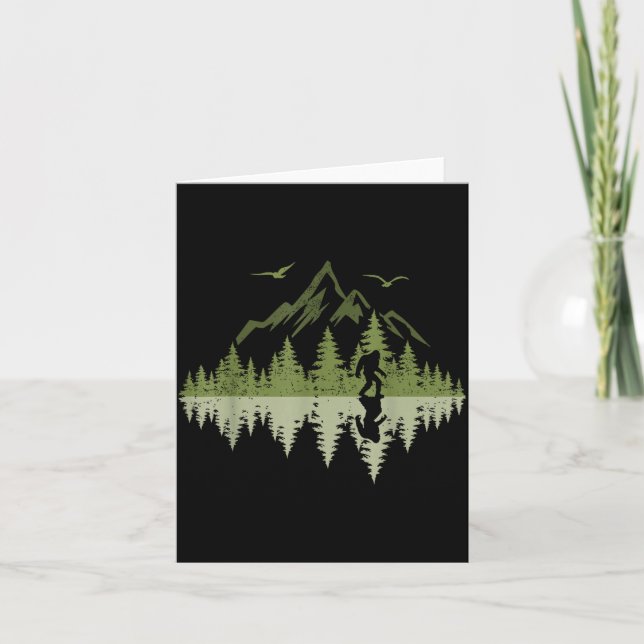 Cartão Bigfoot Walking Forest Sasquatch Woods Parks Men W (Frente)