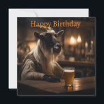 Cartão Billy the Kid: Um Capuz entra em um Bar.<br><div class="desc">Numa reviravolta peculiar, uma cabra Billy vestida senta-se confiantemente no balcão de um bar rústico. Seu pelo grosseiro e chifres espiralados lhe dão um charme robusto enquanto se inclina em direção a um copo de cerveja, O calor do bar, luz escura lança um brilho ouro sobre o contador de madeira,...</div>