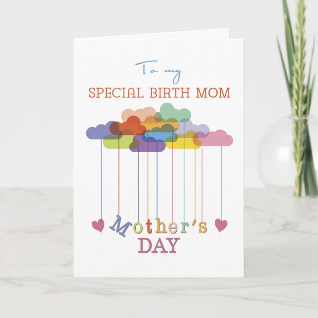 Cartão Birth Mom, Cute Mother's Day Rainbow Clouds Hearts (Frente)