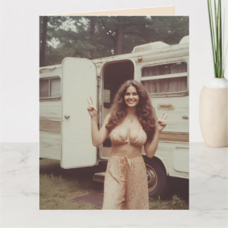 CARTÃO BIRTHDAY 1970'S CURVY HIPPIE GIRL GREETING CARD