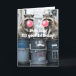 Cartão Birthday Funny Raccoons sopram bolhas cor-de-rosa<br><div class="desc">Celebre no estilo estranho com este cartão de aniversário engraçado com dois guaxinins maliciosos sentados em cima de latas de lixo, cada um soprando uma bolha de chiclete rosa. A frente ousada cumprimenta o destinatário com, "ohhh snap! É seu aniversário!" enquanto o dentro mantém o espírito alegre: "A vida é...</div>