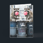 Cartão Birthday Funny Raccoons sopram bolhas cor-de-rosa<br><div class="desc">Celebre no estilo estranho com este cartão de aniversário engraçado com dois guaxinins maliciosos sentados em cima de latas de lixo, cada um soprando uma bolha de chiclete rosa. A frente ousada cumprimenta o destinatário com, "ohhh snap! É seu aniversário!" enquanto o dentro mantém o espírito alegre: "A vida é...</div>
