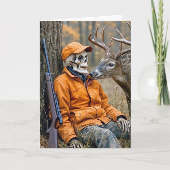 Cartão Birthday Halloween Hunter Skeleton With a Buck (Frente)