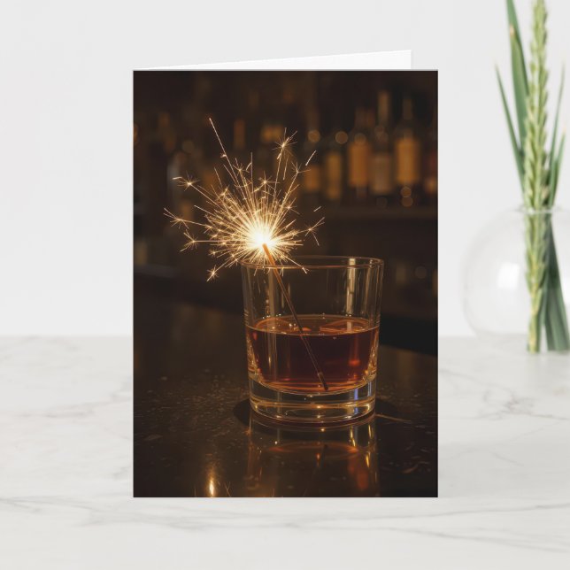 Cartão Birthday Party Sparkler In a Glass Of Whiskey (Frente)