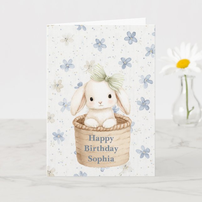 Cartão Blue Flowers Bunny in Basket Birthday (Planta pequena)