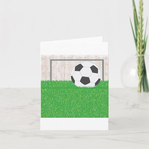 Cartão Bola de Futebol e Trave em Campo de Grama Verde