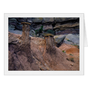 Cartão bonés de lama