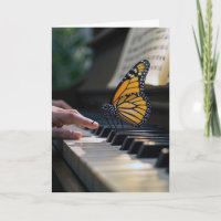 Borboleta Monarca em um teclado Piano