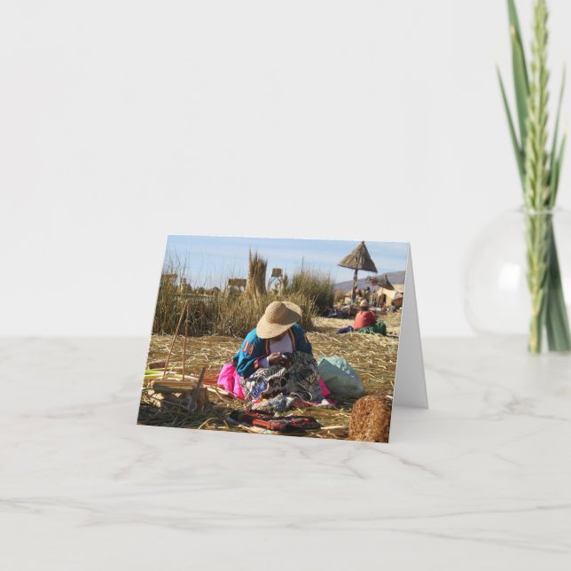 Cartão Bordados de costura de mulher do Peru (Frente)