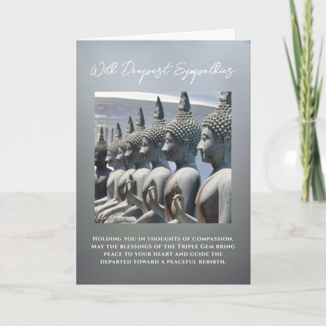 Cartão Buddhist Sympathy Card with Peaceful Buddha Statue (Frente)