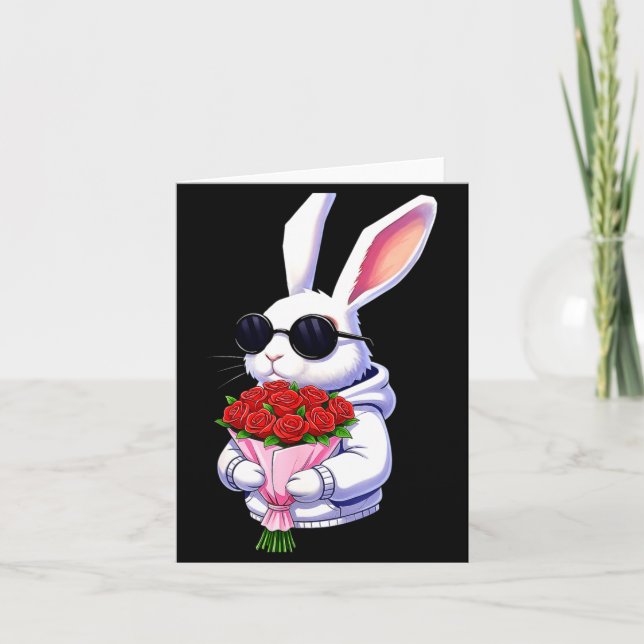 Cartão Bunny Hugging Valentine Flower Bunny  (Frente)