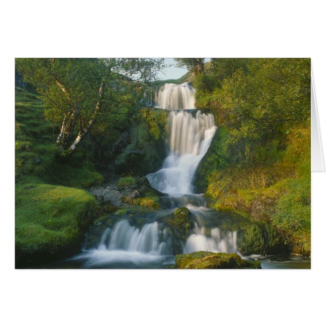 Cartão Cachoeira, Ilha de Skye, Escócia (Frente Horizontal)