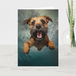 Cartão Cachorro Brincalhão Nadando Embaixo d'Água Design
