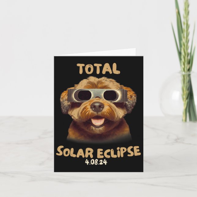 Cartão Cachorro Eclipse Vestindo Gamas Eclipse Solares (Frente)