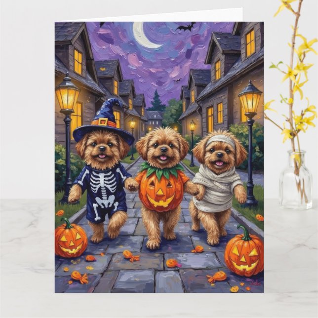 Cartão Cachorros Pekingeses Trick-or-Tratating Halloween  (Flor Amarela)