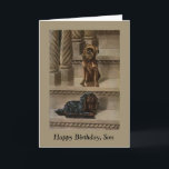 Cartão Cães Vintage sentados em uma Staircase Son Birthda<br><div class="desc">Dois doces cachorros estão sentados numa escada: um Griffon de Bruxelas e um rei Charles Spaniel. Feliz Aniversário, Filho. Imagem do livro de vintage de "The Book of Dogs", de Louis Agassiz Fuertes (1919), sobre um filme personalizado que não um fundo. Clique em "Personalizar" para alterar ou adicionar texto à...</div>