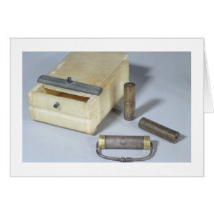 Cartão Caixa de alabastro e cilindros de bronze e prata