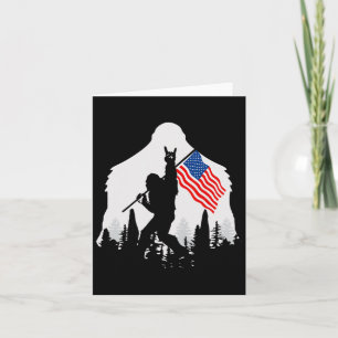 Cartão Camisa De Julho Bigfoot Sasquatch EUA Bandeira Ame