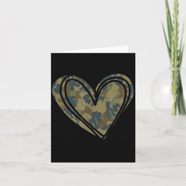 Cartão Camo Print Heart Valentines Day  (Frente)