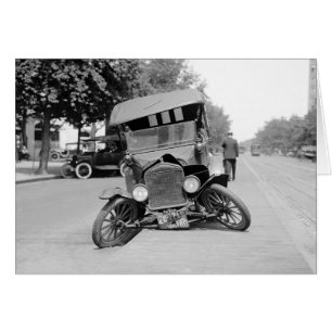 Cartão Carro Antigo Acidentado, 1922