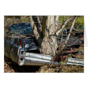Cartão Carro destruído vintage envolvido em torno da