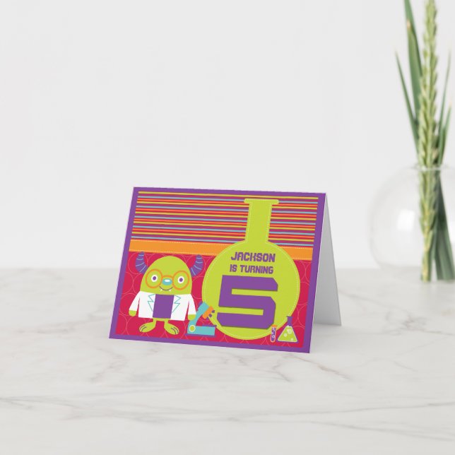 Cartão Cartoon Colorida 5 de Aniversário da Loucura Cient (Frente)