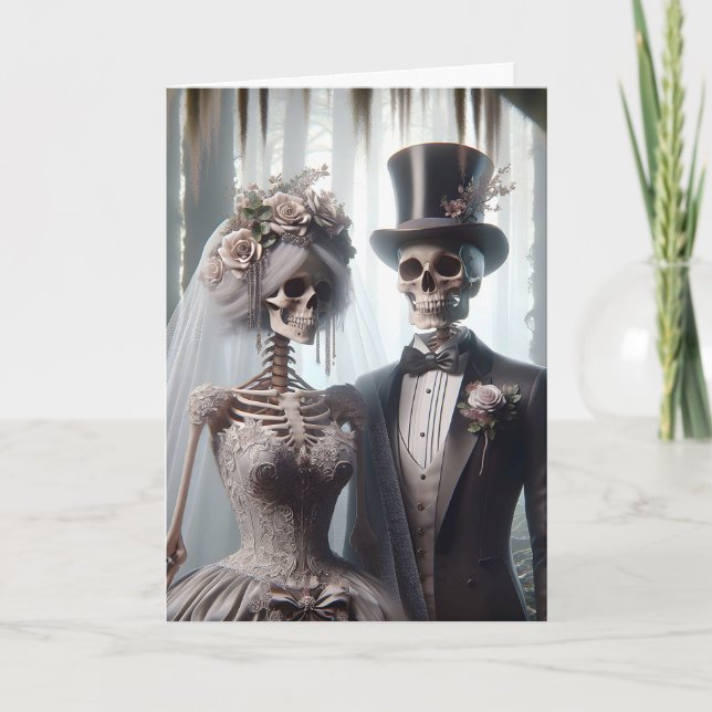 Cartão Casal De Casamento De Halloween Na Floresta Spooky (Frente)