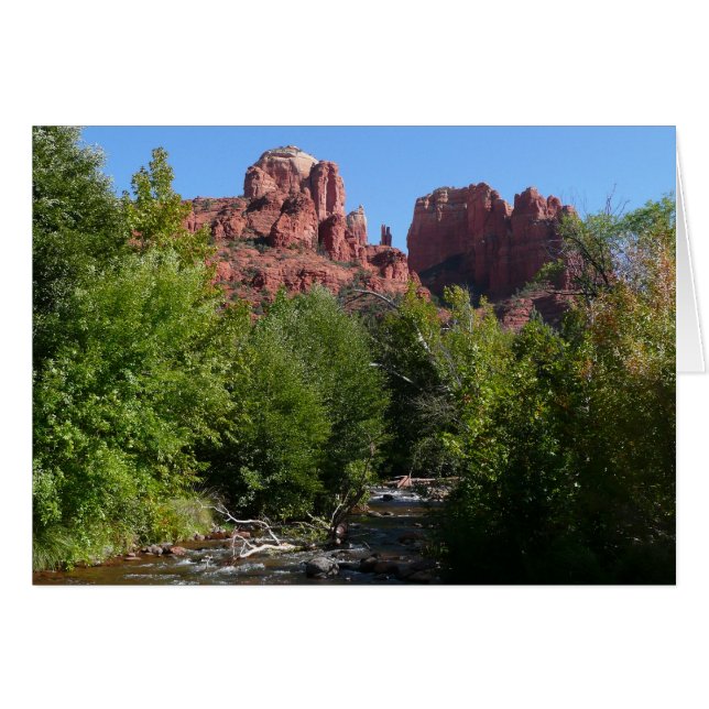 Cartão Cathedral Rock and Stream na Arizona de Sedona (Frente Horizontal)