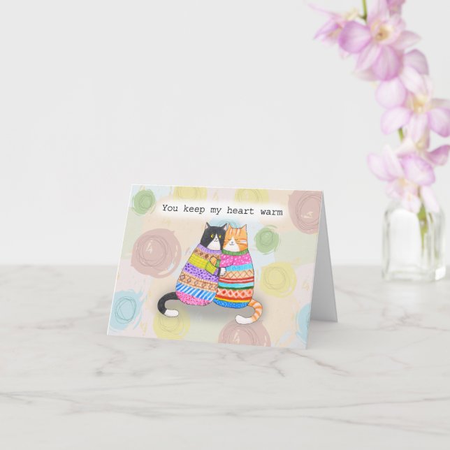 Cartão Cats in Sweater Snuggling You Make My Heart Warm (Orquídea)