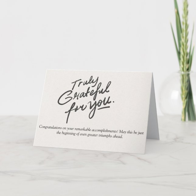 Cartão Celebrando Suas Conquistas Notáveis (Frente)