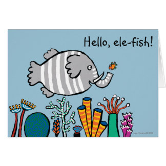 Cartão Cena bonito dos peixes do elefante com coral