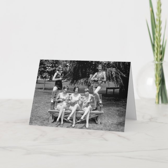 Cartão Check Out Those Ukuleles! - 1920s (Frente)