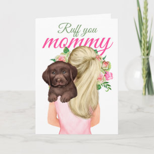 Cartão Chocolate Labrador Puppy Com Mulher Ruff Sua Mamãe