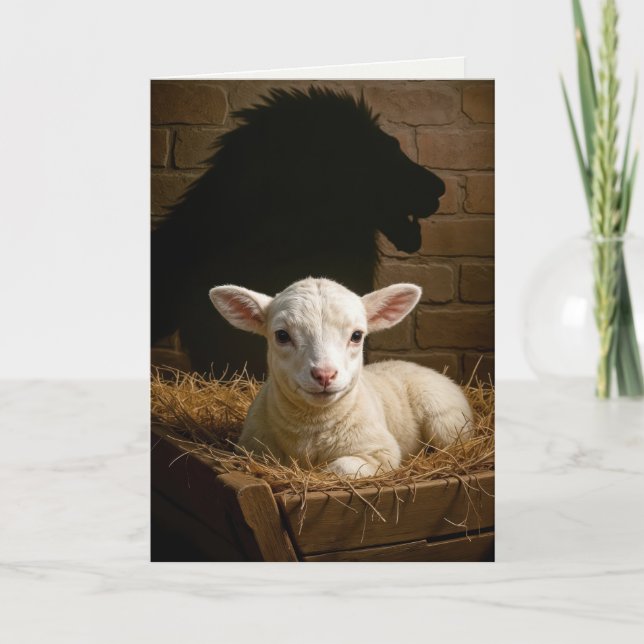 Cartão Christmas Lamb In a Manger With Lion Shadow (Frente)