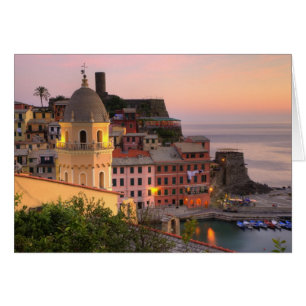 Cartão Cidade na encosta de Vernazza à noite, Cinque