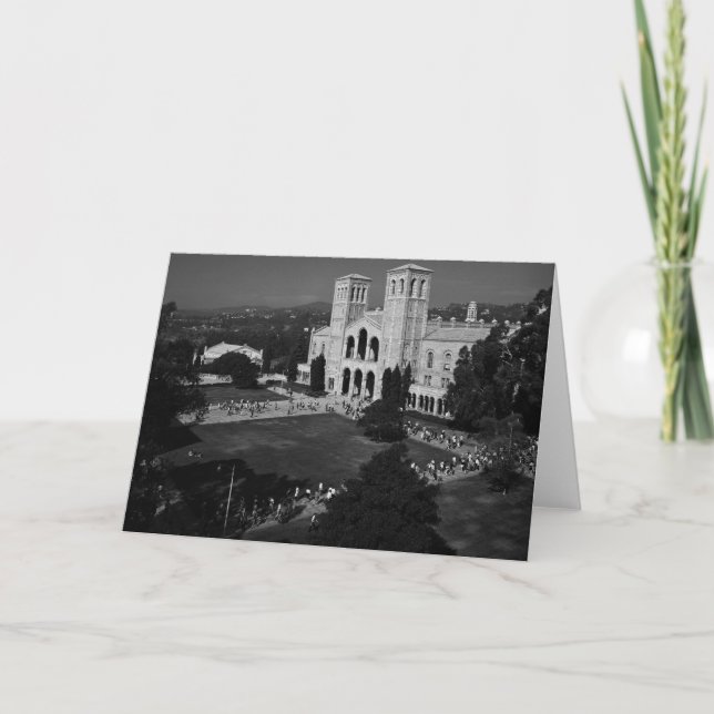 Cartão Class Change, from top of Old Physics Building (Frente)