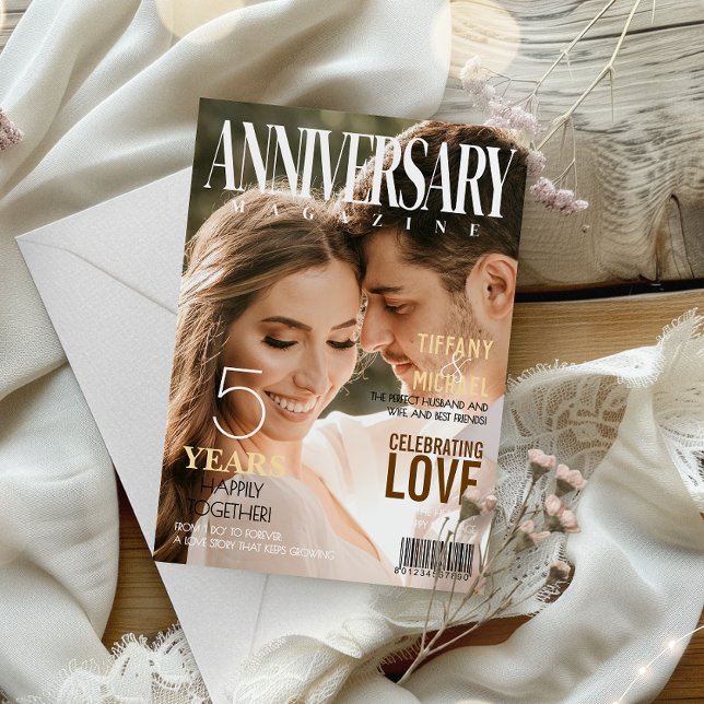 Cartão Cobrir da Revista do Aniversário Marido | Foto da  (Celebrate your journey together & express your love with our wedding anniversary collage photo cards)