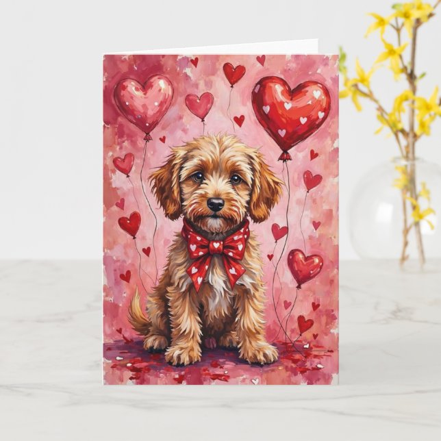 Cartão Cockapoo Valentine Dog Sitting with Hearts Red (Flor Amarela)