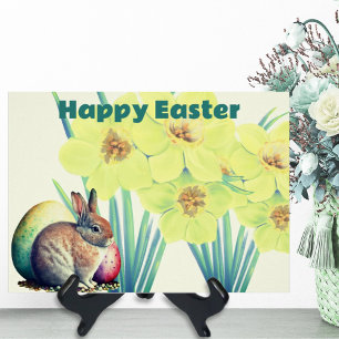 Cartão Coelho Fofo Entre Flores de Narciso em Aquarela