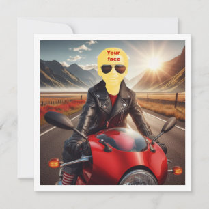Cartão Coloque meu rosto na foto, criança dirigindo motoc