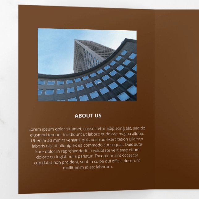 Cartão Com Dobra Tripla Ângulos Geométricos Monocromáticos Lógicos (Dentro primeiro)