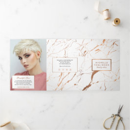 Cartão Com Dobra Tripla Folheto do Salão de Mármore Branco e Dourado Rosa