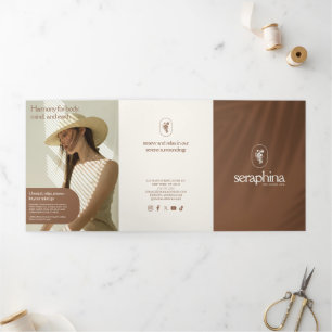 Cartão Com Dobra Tripla Logotipo Elegância Terrosa Beleza, Spa Brochura Fe