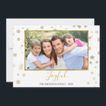 Cartão com fotos de alegria com flocos de neve dou<br><div class="desc">Faux Gold Foil Snowflakes - Feliz Natal Feliz - Cartão com fotos de Férias. A imagem,  data e nome da família podem ser substituídos neste Cartões de foto de Natal simples e elegante.</div>