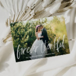cartão com fotos de casamento da tipografia russa<br><div class="desc">design com uma linda noiva e uma foto de noiva. Você pode personalizar a mensagem no verso e as imagens.</div>