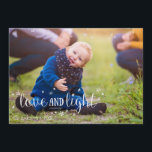Cartão com fotos de Férias das Estrelas de Amor e<br><div class="desc">Na moda e amor fofo e estrelas de Natal ou Cartão com fotos de Natal Hanukkah é perfeito para todos os seus amigos e família nesta temporada de festas. Personalize o texto com seu nome de família e o ano e troque a foto por uma foto de seus filhos, animais...</div>