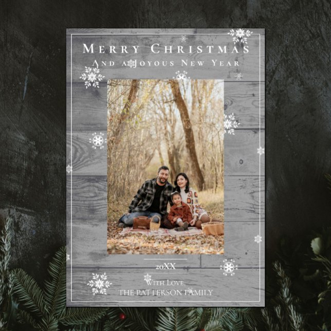 Cartão com fotos de Férias de Cinza Russo do País (Gray Country Rustic Snowflakes Christmas Photo Card)