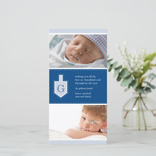 Cartão com fotos de Hanukkah Dreidel do monograma (Em pé/Frente)